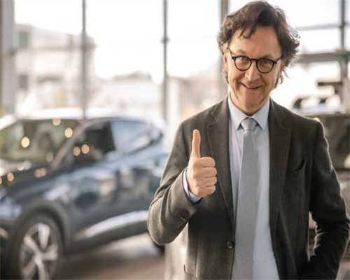 狗狗掉毛大排行！为什么你的狗“秃”的这么快？